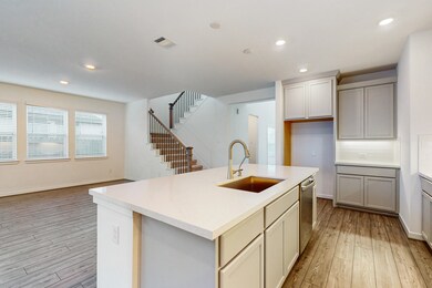 1119 Five T Ln, Tomball, TX 77375 - photo 6