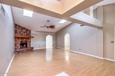 Emerald Ave-05