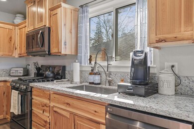 batch_05-1184NEBeaconDr-011