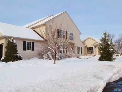 2139 Rolling Meadow Dr, Macungie, PA 18062 - photo 2