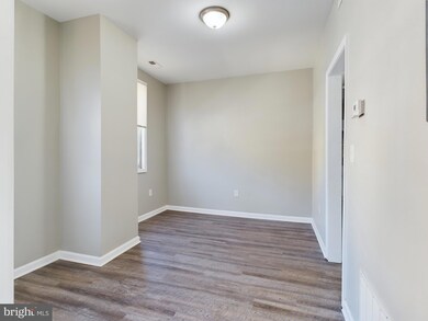 300 W Chesapeake Ave, Towson, MD 21204 - photo 5