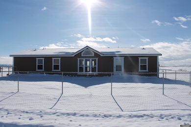 712 E 1st St, Big Piney, WY 83113 - photo 3