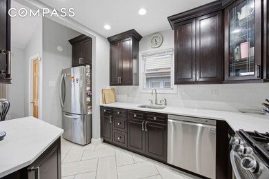 38-22 Clearview Expy, Flushing, NY 11361 - photo 7