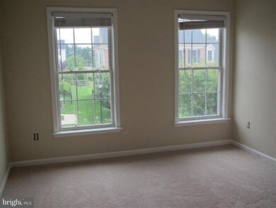 5201 Scenic Dr, Perry Hall, MD 21128 - photo 3