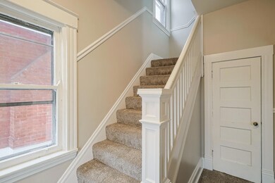 3609 Myrtle Ave 14