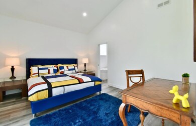 1021 Gardner St E, Wayzata, MN 55391 - photo 5