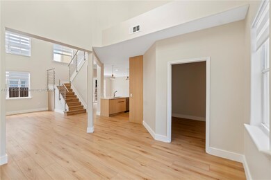 11032 NW 48th Ln, Doral, FL 33178 - photo 4