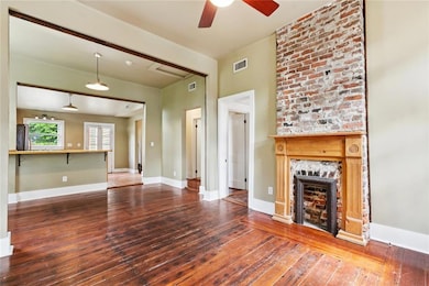 Living/Dining Room