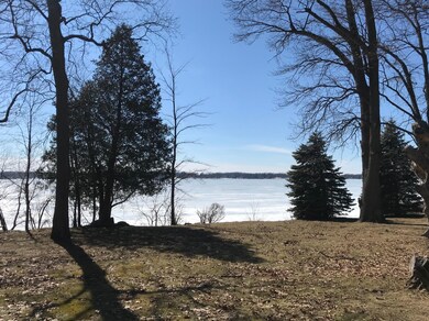 3872 E Gull Lake Real Estate lawn on the