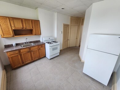 108 32nd St unit 3W, Union City, NJ 07087 - photo 2