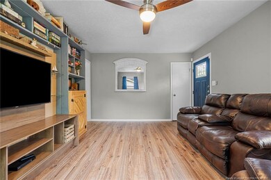 724 Burgoyne Dr, Fayetteville, NC 28314 - photo 7