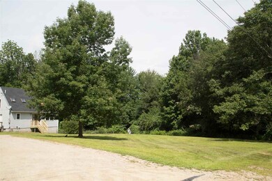 3 Caverly Ct, Barrington, NH 03825 - photo 2