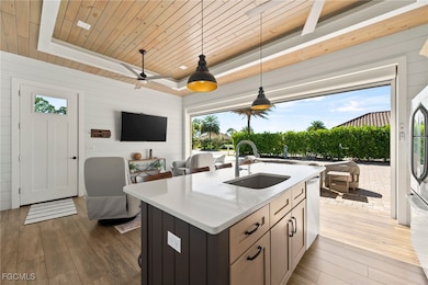 13172 Golden Palms Cir, Fort Myers, FL 33913 - photo 5