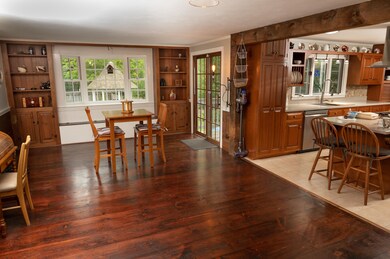 287 E Dunstable Rd, Nashua, NH 03062 - photo 6