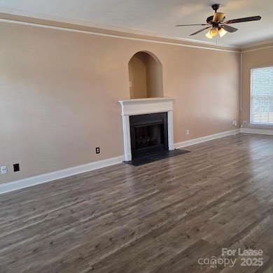 5840 Timbertop Ln, Charlotte, NC 28215 - photo 2