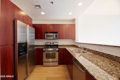 17 W Vernon Ave unit 621, Phoenix, AZ 85003 - photo 6