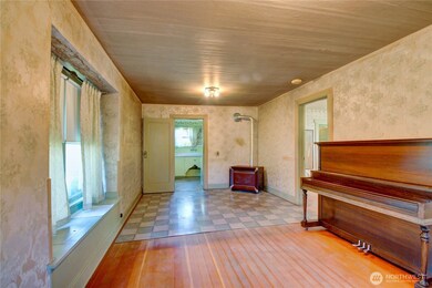 817 Central Ave, Sedro Woolley, WA 98284 - photo 7