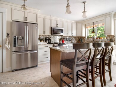 23 Knight Loop, Staten Island, NY 10306 - photo 7