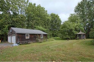 66 Old Amherst Rd, Sunderland, MA 01375 - photo 3