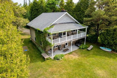 2 57 Densmore -0856