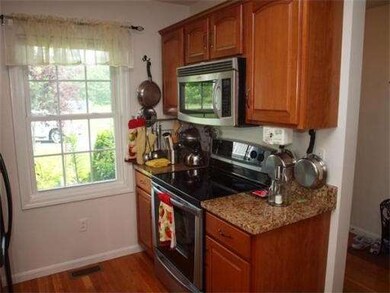 301 Meadow Ln unit 301, Randolph, MA 02368 - photo 2