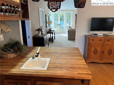 70 Holly Loop, Newland, NC 28657 - photo 4