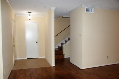 14575 Misty Meadow Ln unit 267, Houston, TX 77079 - photo 5