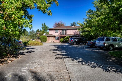 1674 Bramble Pl-Print-02
