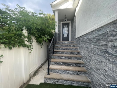 445 Cliff St, Fairview, NJ 07022 - photo 2