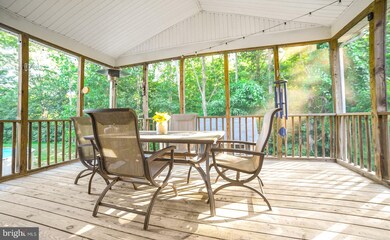 220 Plum Point Rd, Huntingtown, MD 20639 - photo 7