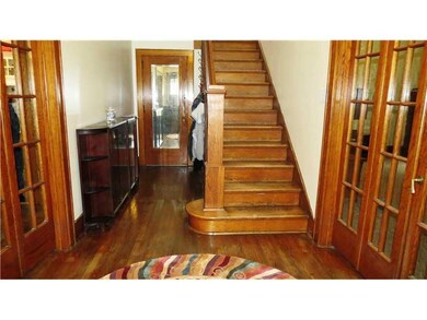 Entry/Foyer. The generously sized foyer runs the l