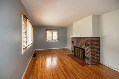 637 Montpelier Ave, Erie, PA 16505 - photo 6