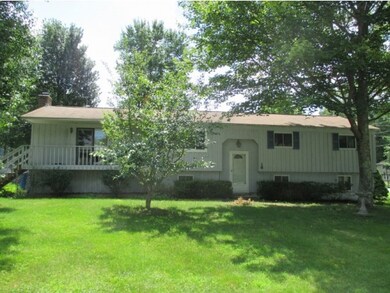 18 Rochester Ave, Rochester, NH 03867 - photo 5