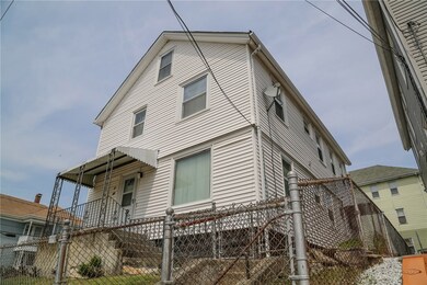 43 Larch St, Pawtucket, RI 02860 - photo 2