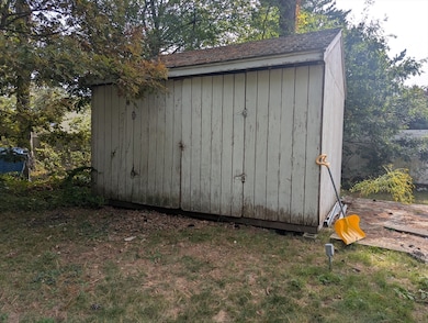 3 Abraham Ave, East Freetown, MA 02717 - photo 6