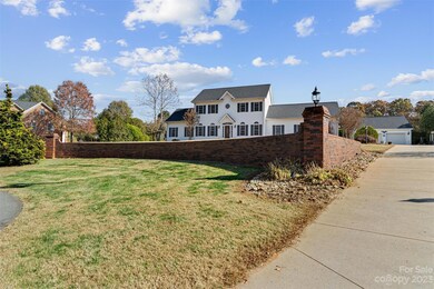 162 Golden Oak Dr, Statesville, NC 28625 - photo 2