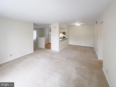 4206B Fenwick Ln unit 4206, Mount Laurel, NJ 08054 - photo 4