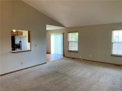 9886 Commonwealth Dr, Fishers, IN 46038 - photo 7