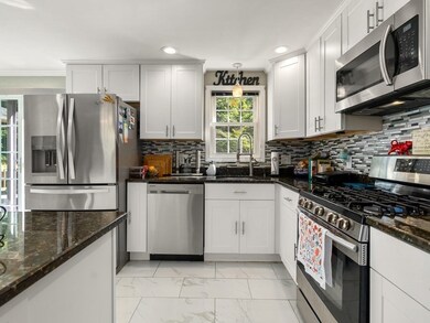 10 Nutmeg Dr, Worcester, MA 01603 - photo 2