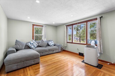 10 Mason Rd, Jefferson, MA 01522 - photo 3