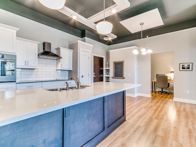 415 Stanton #308-37