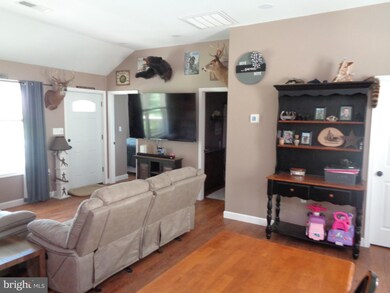 233 Bell Rd, Harpers Ferry, WV 25425 - photo 6