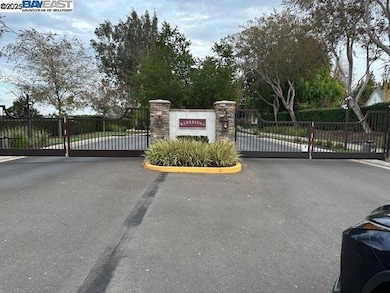 2744 Redbridge Rd, Tracy, CA 95377 - photo 2