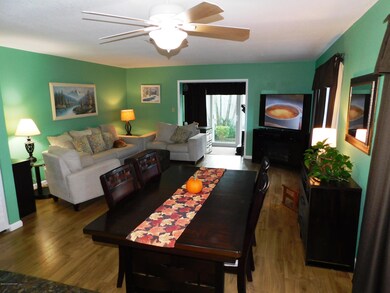 147 S Brevard 010