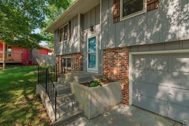 6546 SW 26th Ct, Topeka, KS 66614 - photo 4