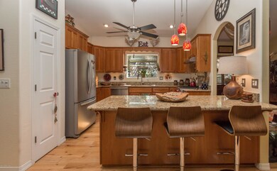 005_Kitchen