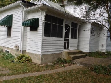 137 N Main St, Sugar Grove, OH 43155 - photo 3