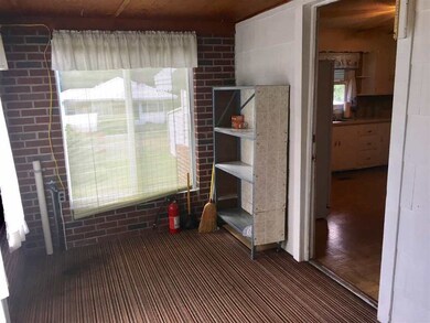 307 W Jackson St, Iva, SC 29655 - photo 7