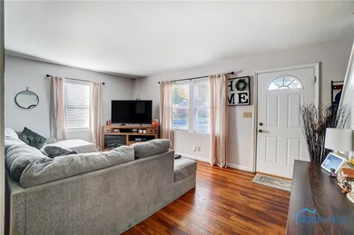 1215 S Blanchard St, Findlay, OH 45840 - photo 4