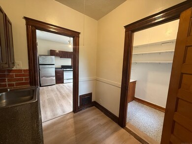 184 Fairview St, New Britain, CT 06051 - photo 6